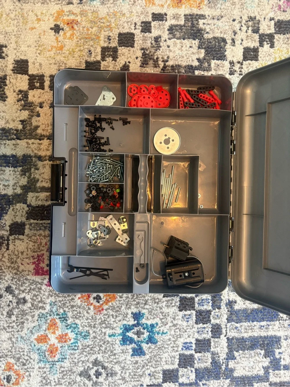 Special edition erector set